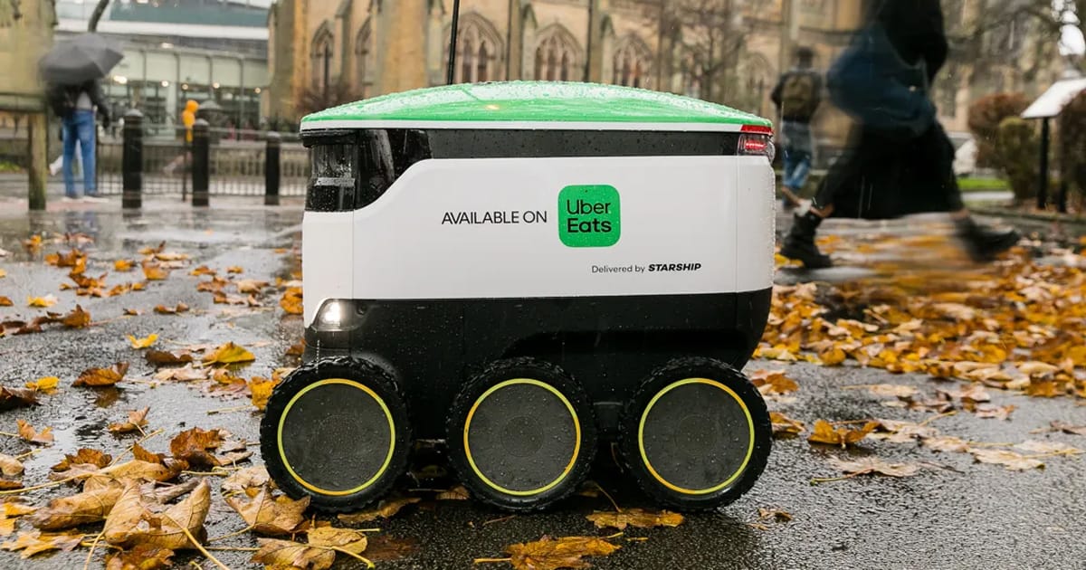 Uber Eats : les livreurs remplacés par des robots