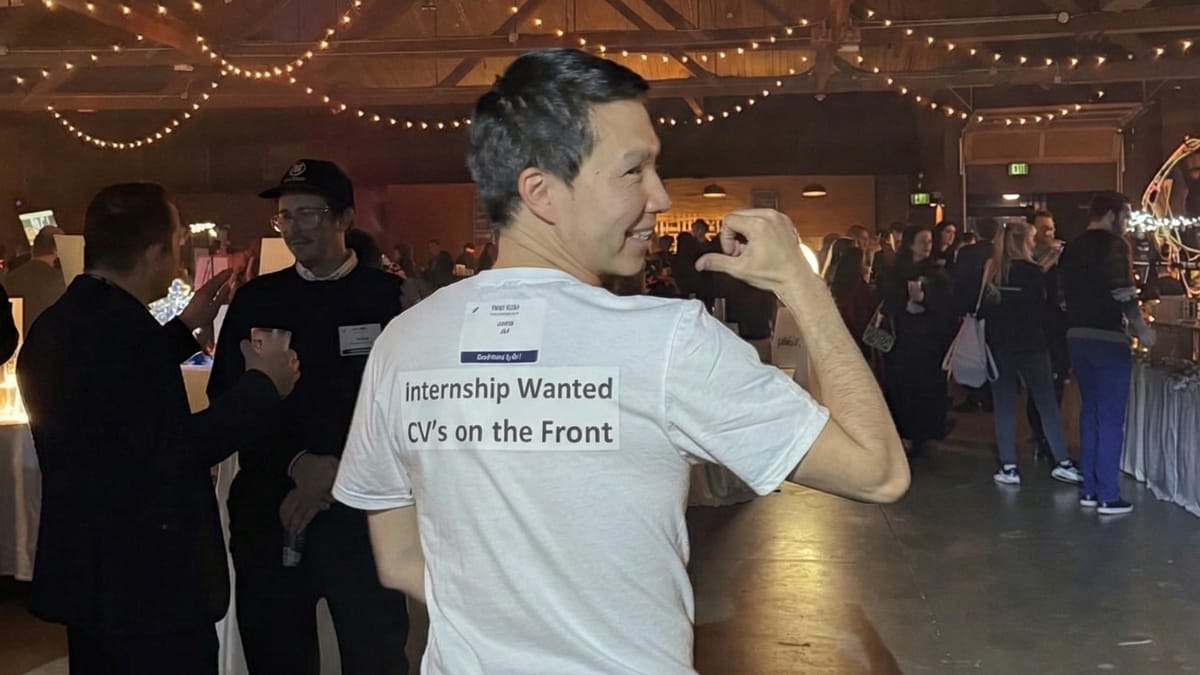 Un t-shirt qui séduit les recruteurs