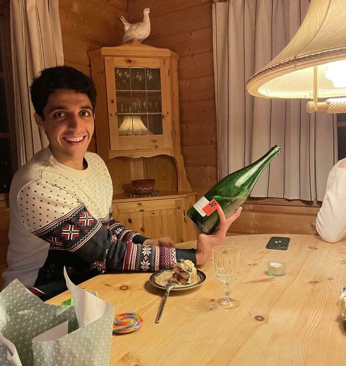 40 illusions d'optiques qui jouent avec votre cerveau 39 une main cassee